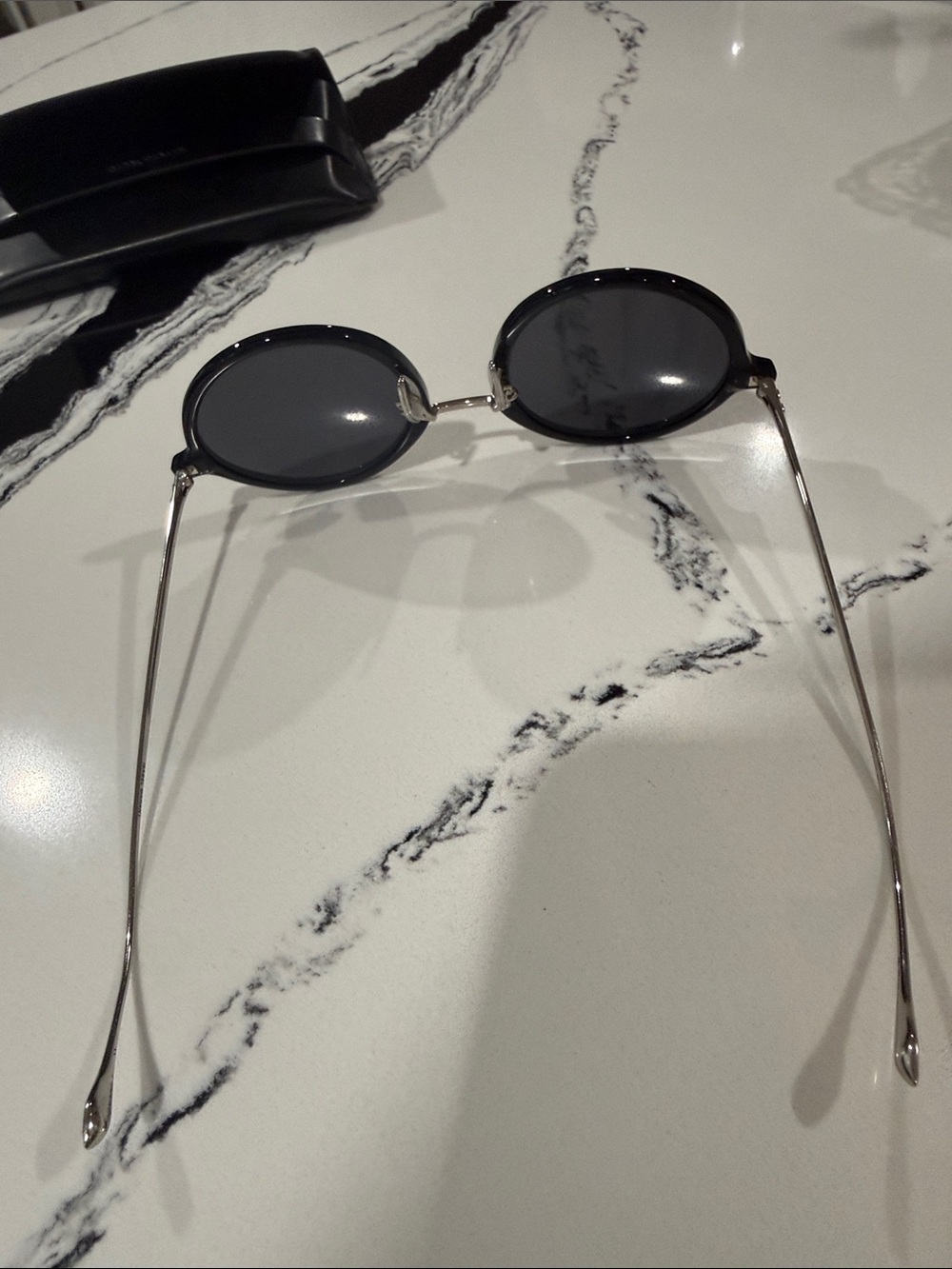 Isabel Marant Black Round Sunglasses with Silver Temples - Picture 3 of 6